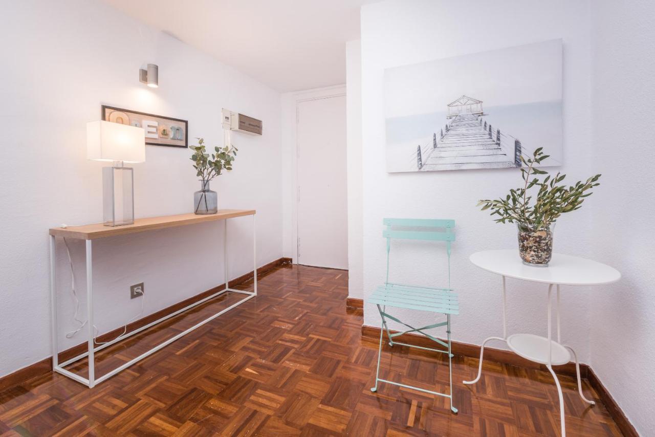 Apartamentos Paseo De La Farola Màlaga Exteriér fotografie